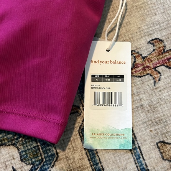 Women’s sports bra size XL - Picture 2 of 7